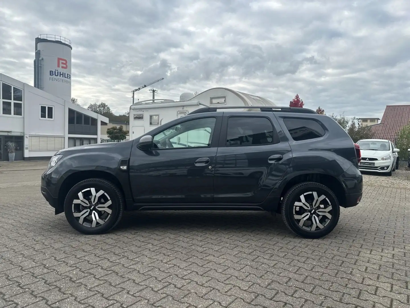 Dacia Duster II Journey 1.3 TCe 150 Klima Navi Rückfahrkamera Gris - 2