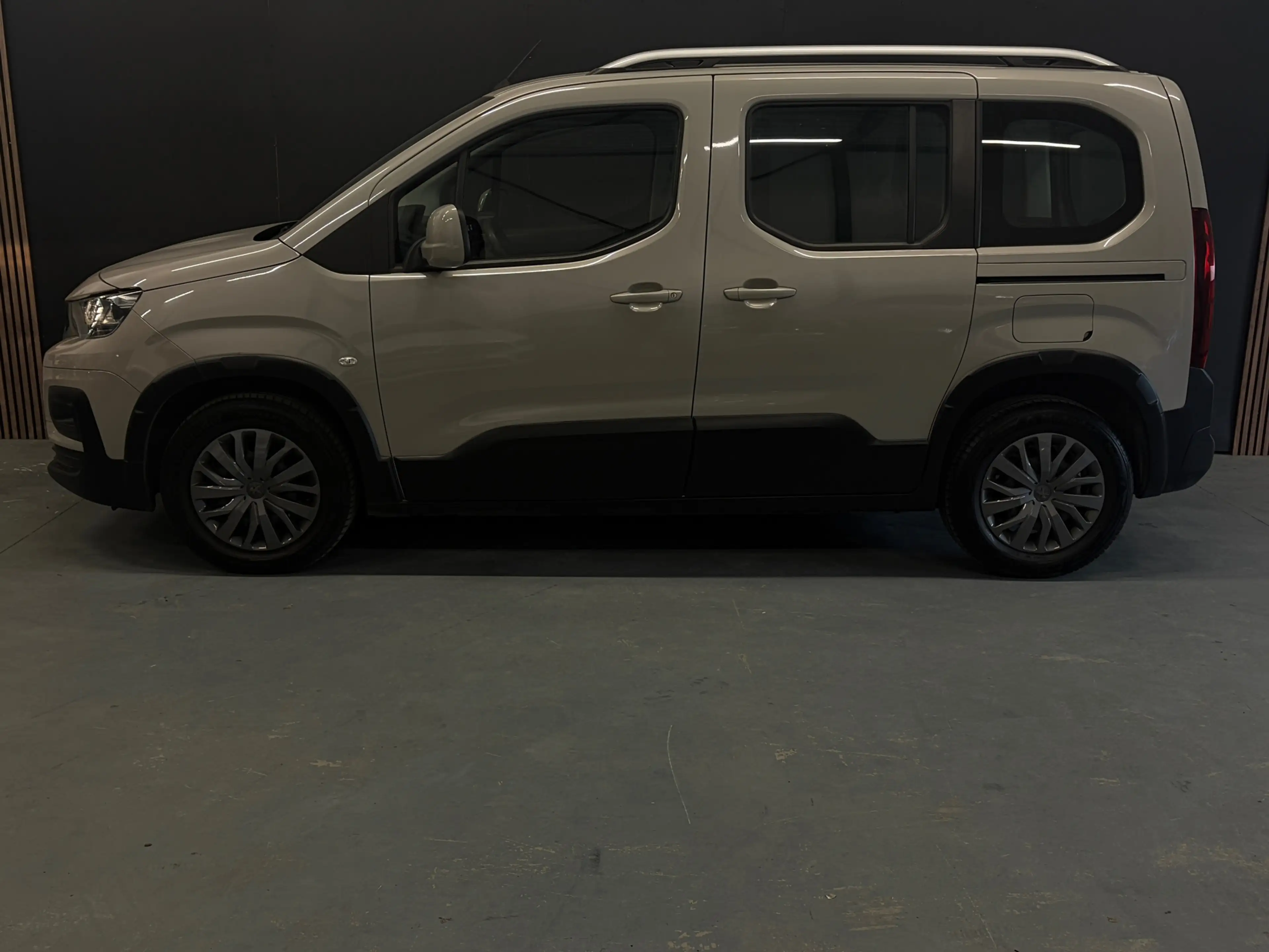 Peugeot Rifter 1.2 Puretech Allure Carplay Trekhaak Cruise Navi C — photo 3