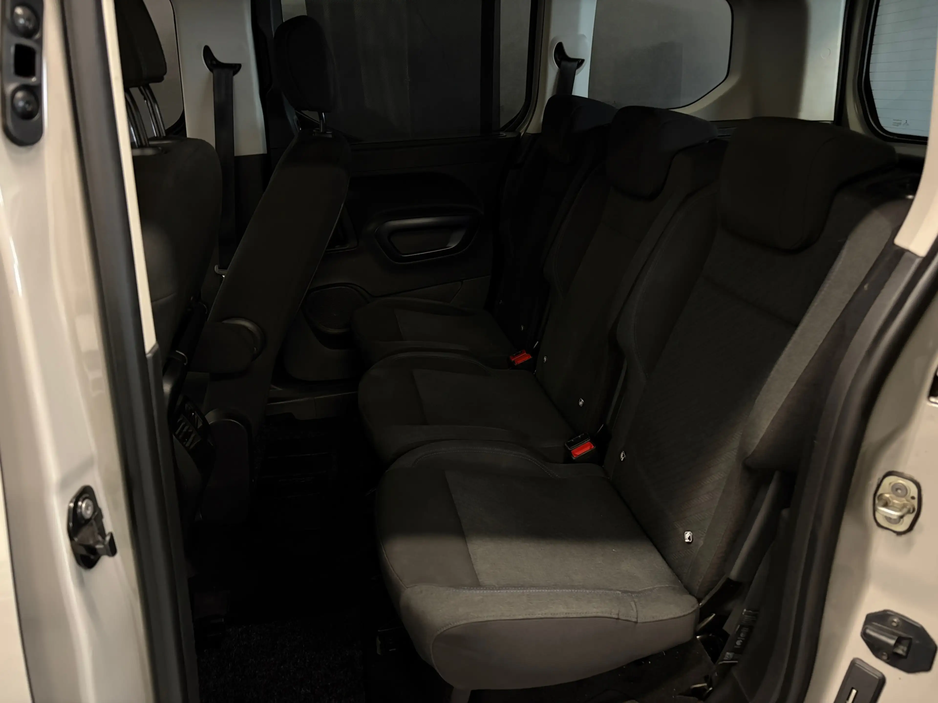 Peugeot Rifter 1.2 Puretech Allure Carplay Trekhaak Cruise Navi C — photo 5