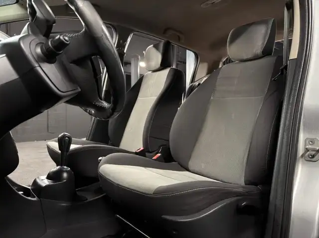 Renault Modus view 9