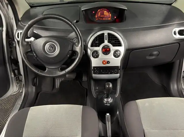 Renault Modus view 14