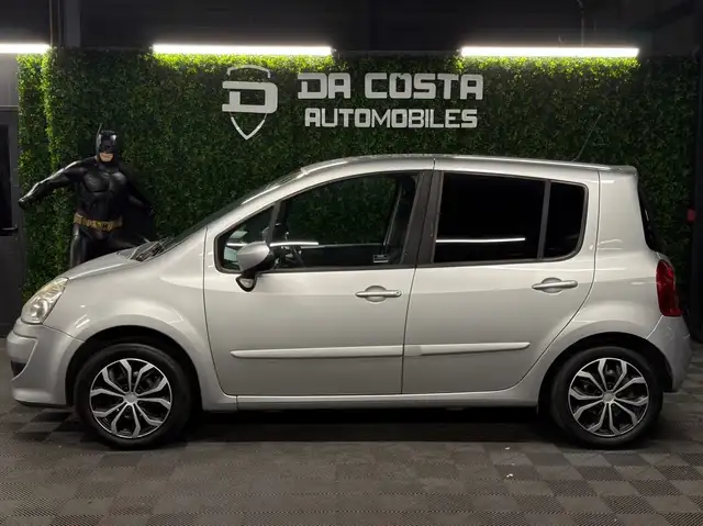 Renault Modus view 3