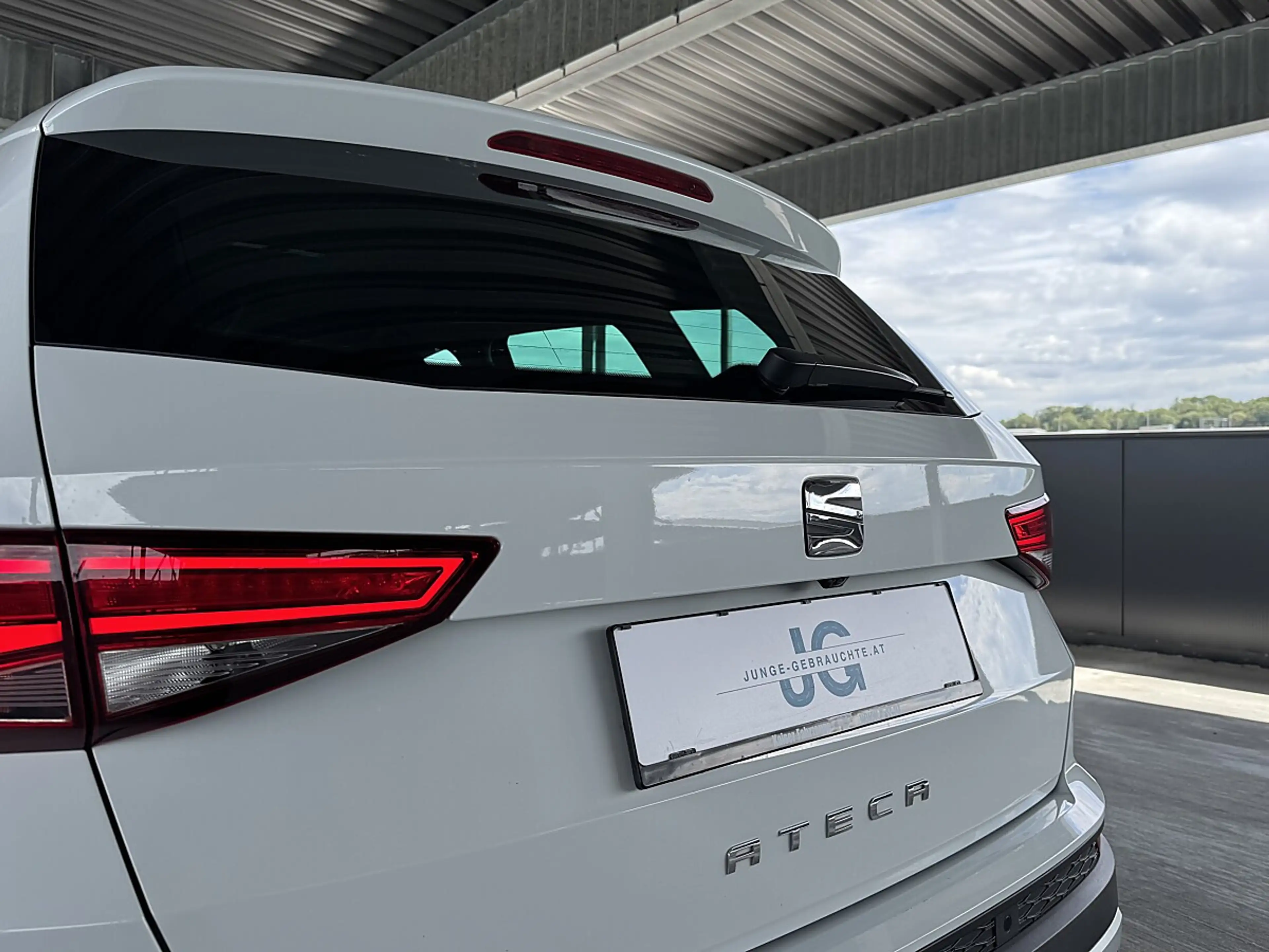 SEAT Ateca 1,6 Style TDI *AHK *ACC *KAMERA *LED — photo 10