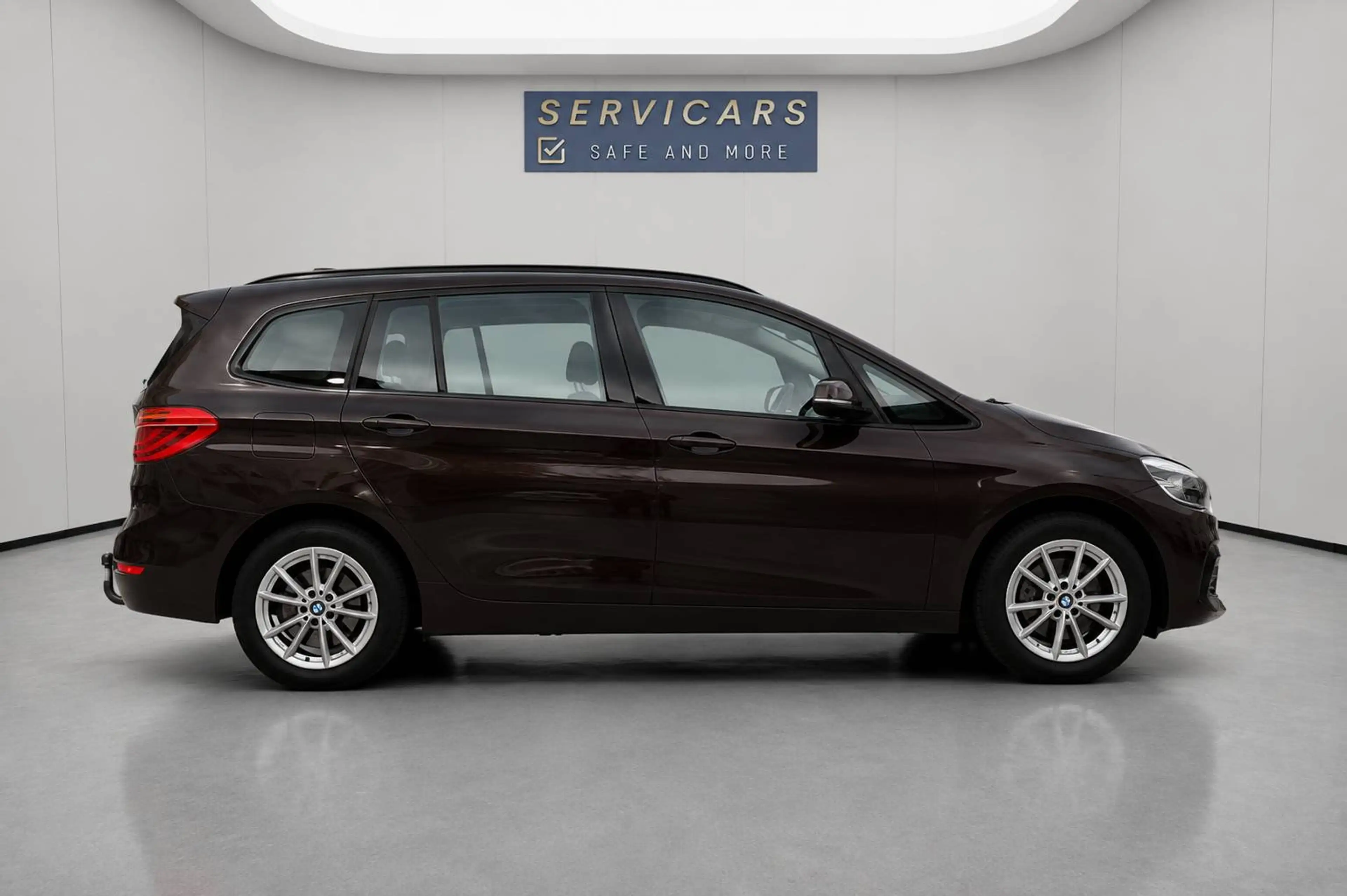 BMW 216 0484 49 55 12 | BMW Gran Tourer Advantage 216 dA AdBlue / Cuir / Auto / 7 PL / GAR 12 MOIS — photo 7