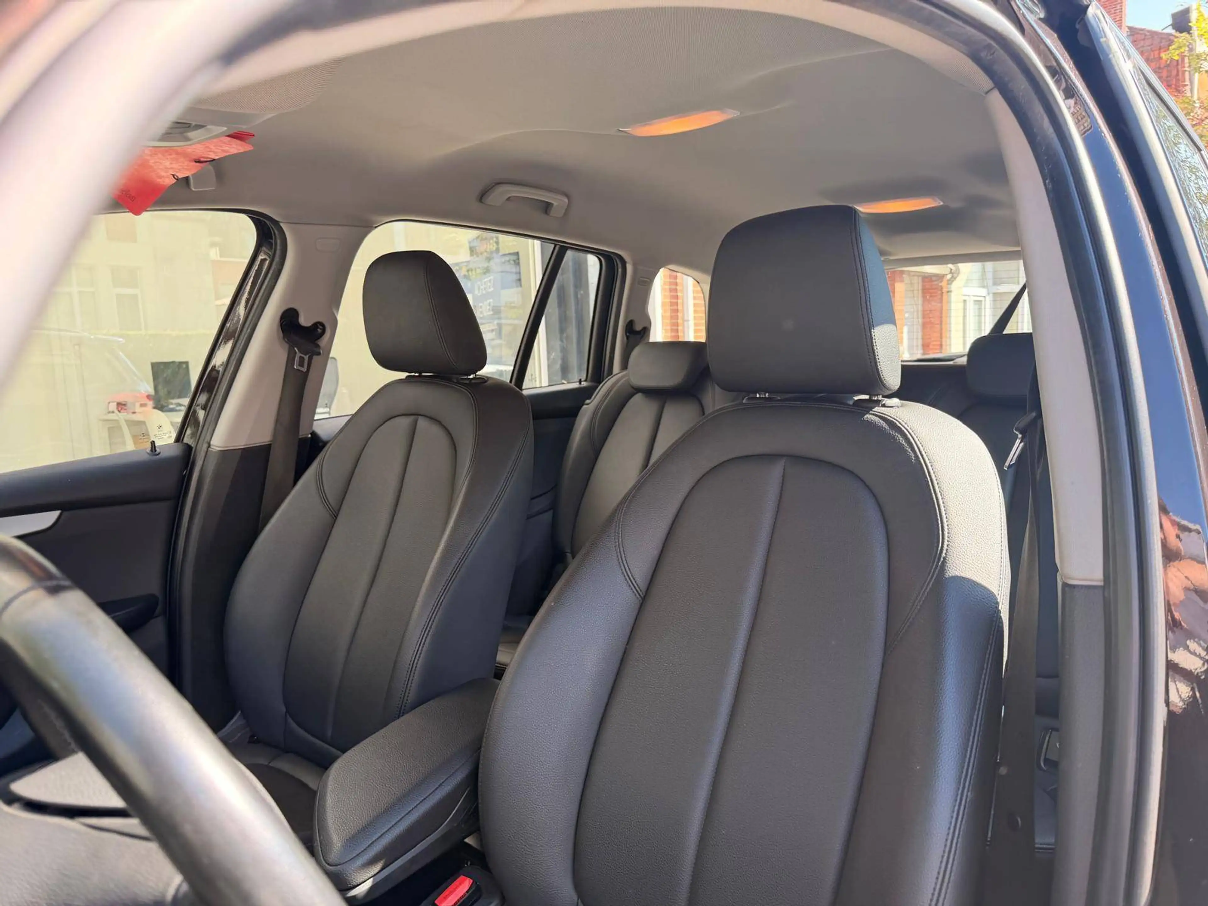 BMW 216 0484 49 55 12 | BMW Gran Tourer Advantage 216 dA AdBlue / Cuir / Auto / 7 PL / GAR 12 MOIS — photo 12