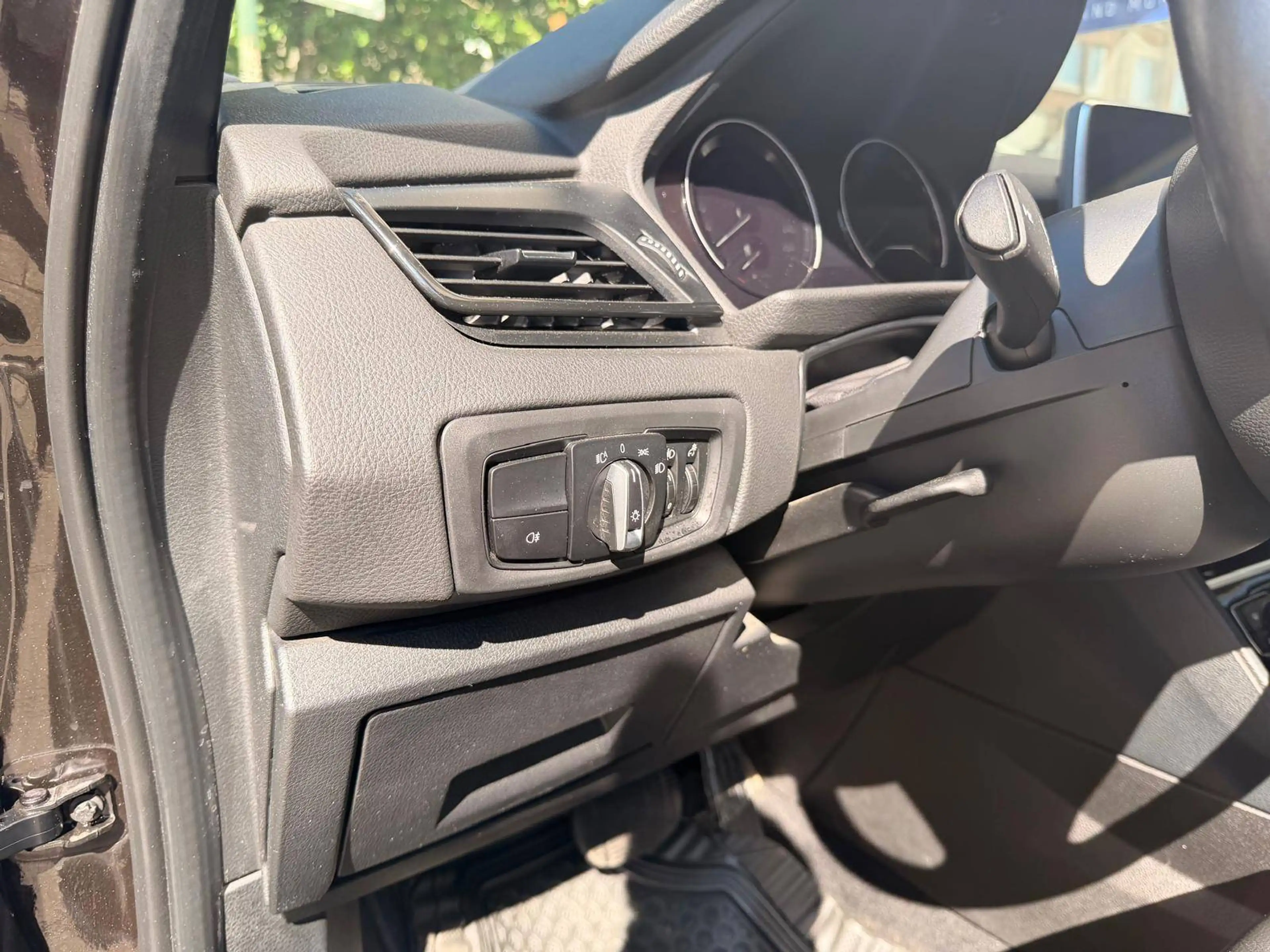 BMW 216 0484 49 55 12 | BMW Gran Tourer Advantage 216 dA AdBlue / Cuir / Auto / 7 PL / GAR 12 MOIS — photo 13