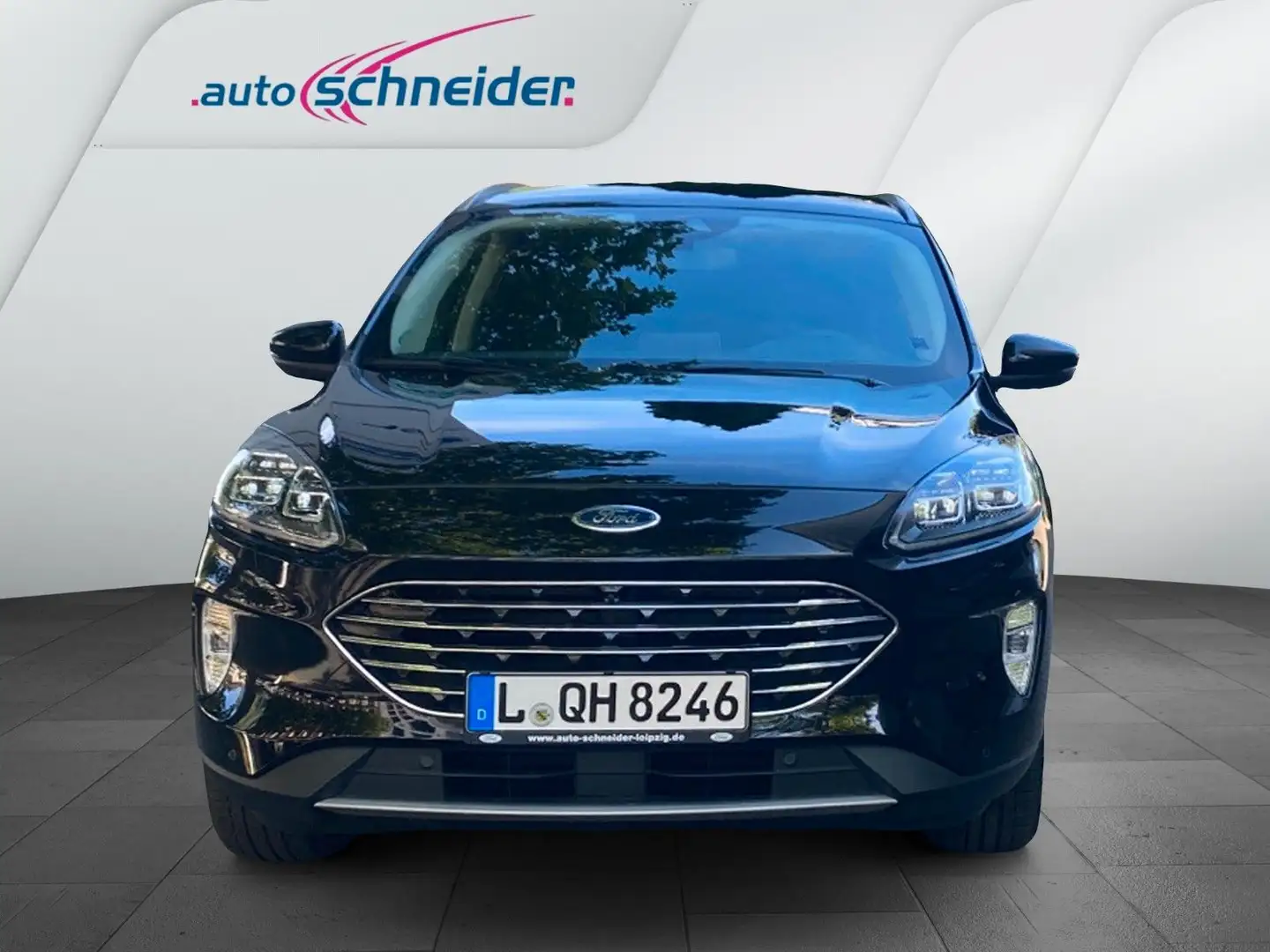 Ford Kuga 2.5 Duratec Plug-in-Hybrid PHEV Titanium X Schwarz - 2