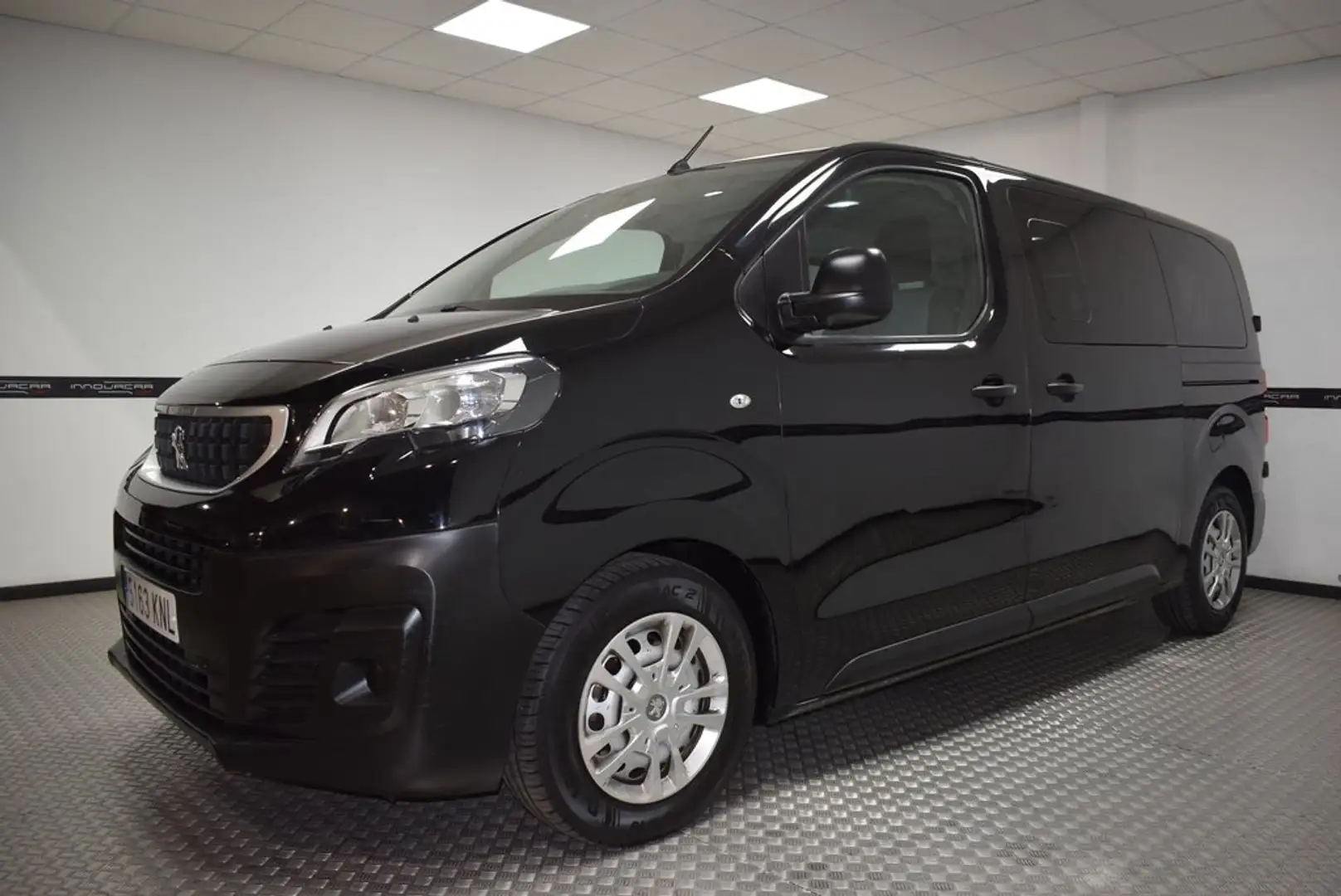 Peugeot Expert Combi BlueHDi 120 S&S Compact Noir - 1
