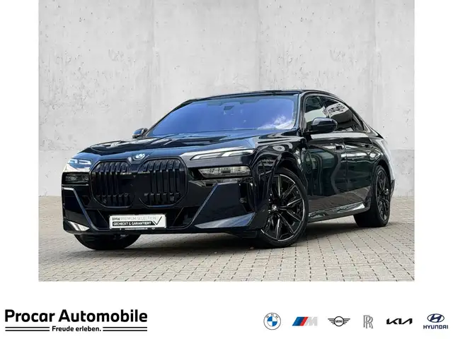 Bmw 740 d xDrive M Sport Pro DA/PA Prof AHK Pano B&W