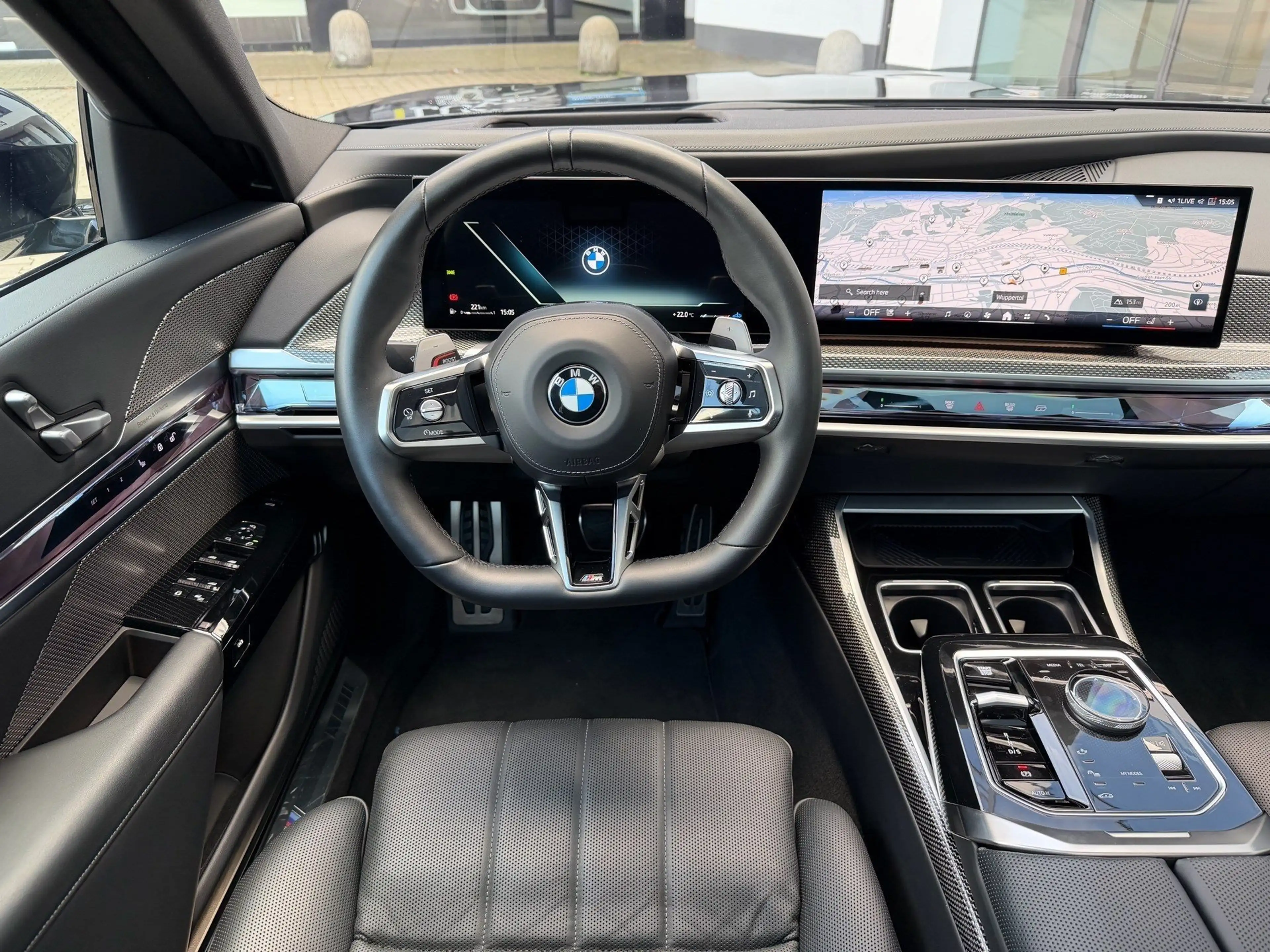 BMW 740 d xDrive M Sport Pro DA/PA Prof AHK Pano B&W — photo 6