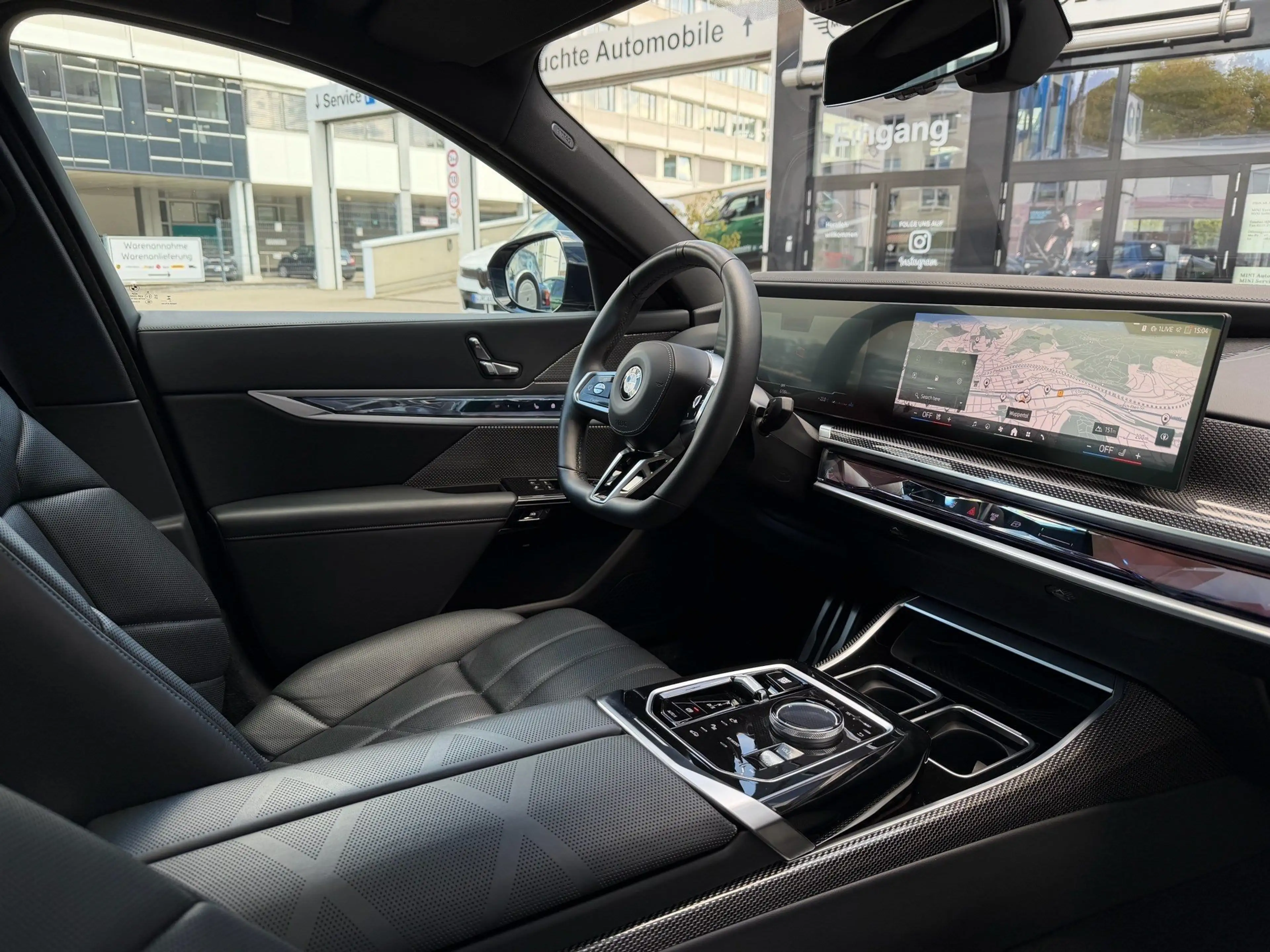 BMW 740 d xDrive M Sport Pro DA/PA Prof AHK Pano B&W — photo 5
