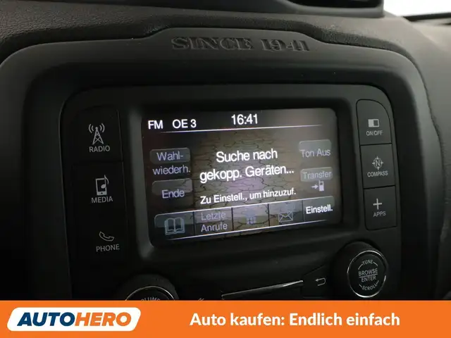 Jeep Renegade view 21