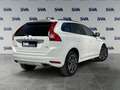 Volvo XC60 2.0 d4 181CV Autom. Momentum Bianco - thumbnail 2
