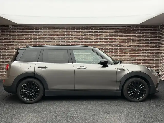 Mini Cooper Cooper view 5