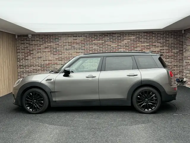 Mini Cooper Cooper view 6