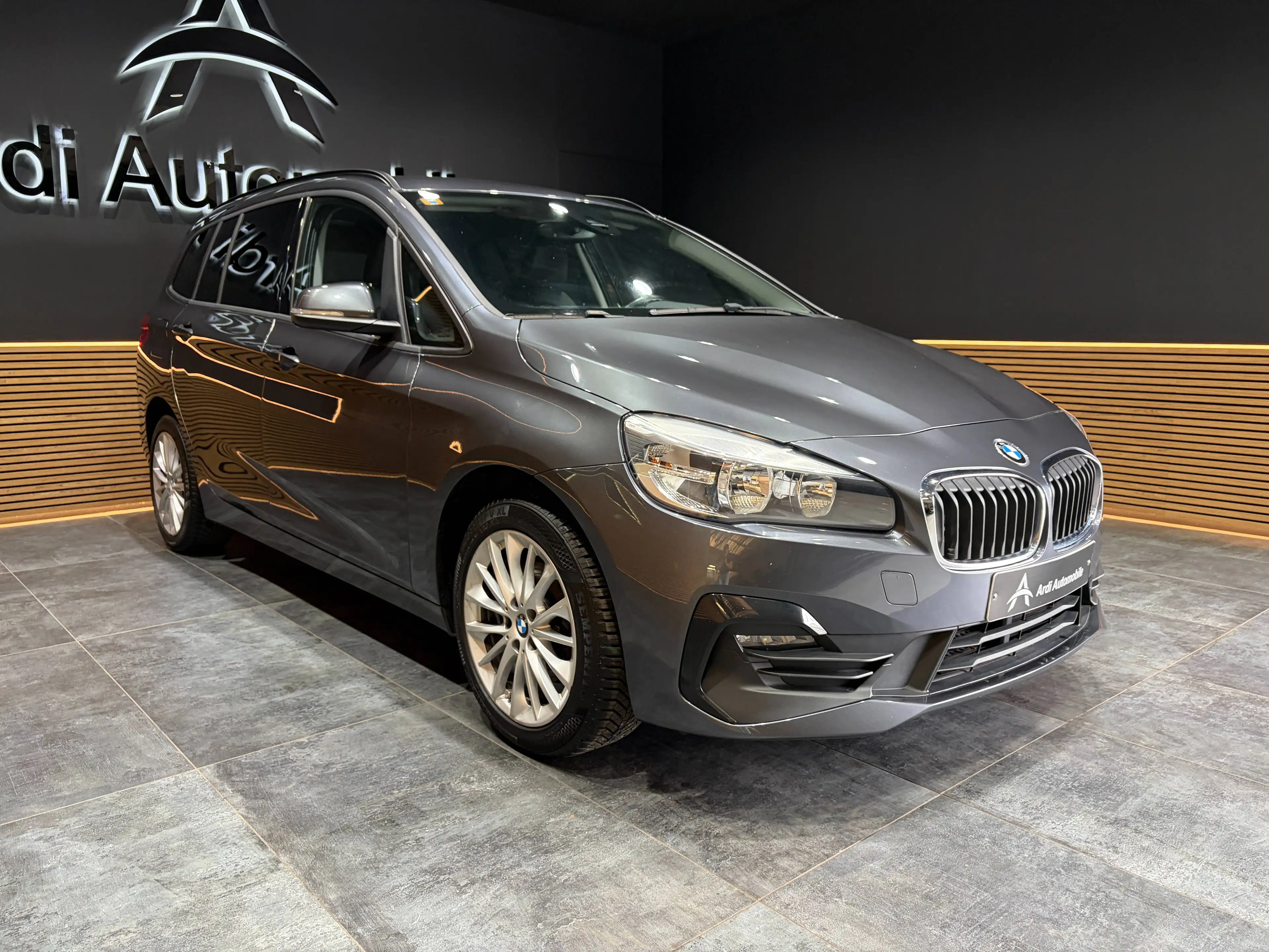 BMW 216 d Gran Tourer *CRUISE*CUIR*1ER PROPRIO*GARANTIE* — photo 3