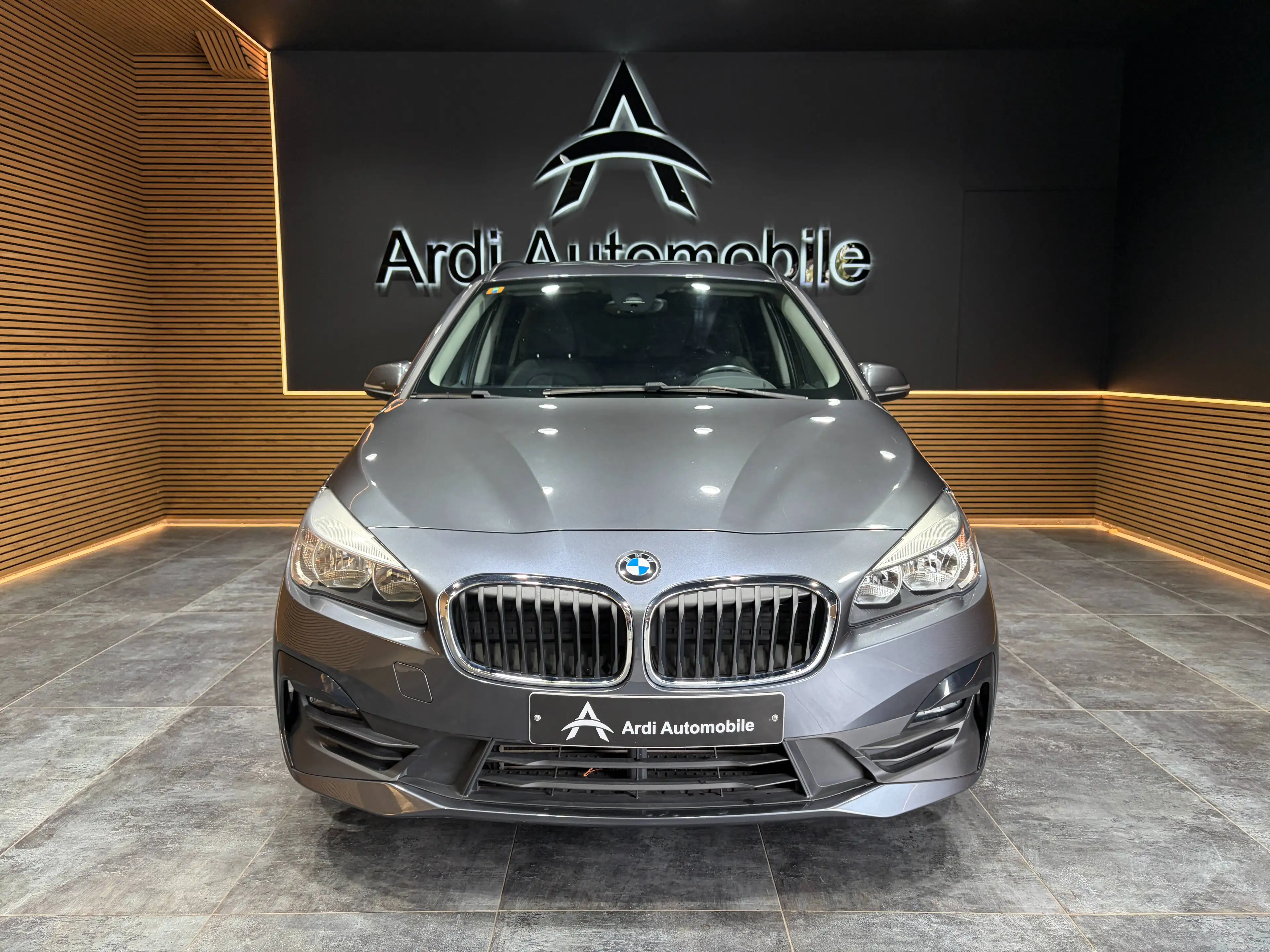 BMW 216 d Gran Tourer *CRUISE*CUIR*1ER PROPRIO*GARANTIE* — photo 2