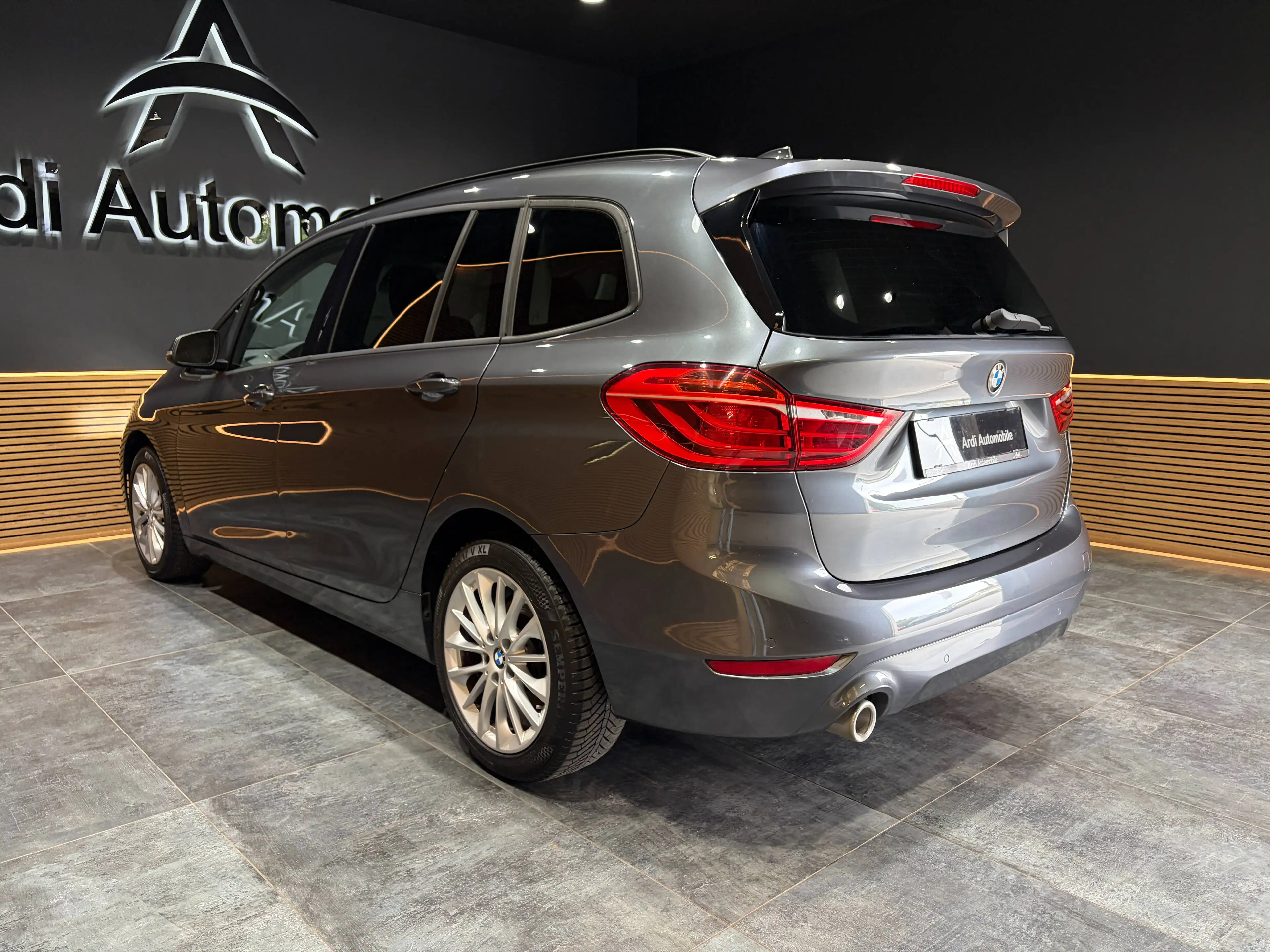BMW 216 d Gran Tourer *CRUISE*CUIR*1ER PROPRIO*GARANTIE* — photo 7