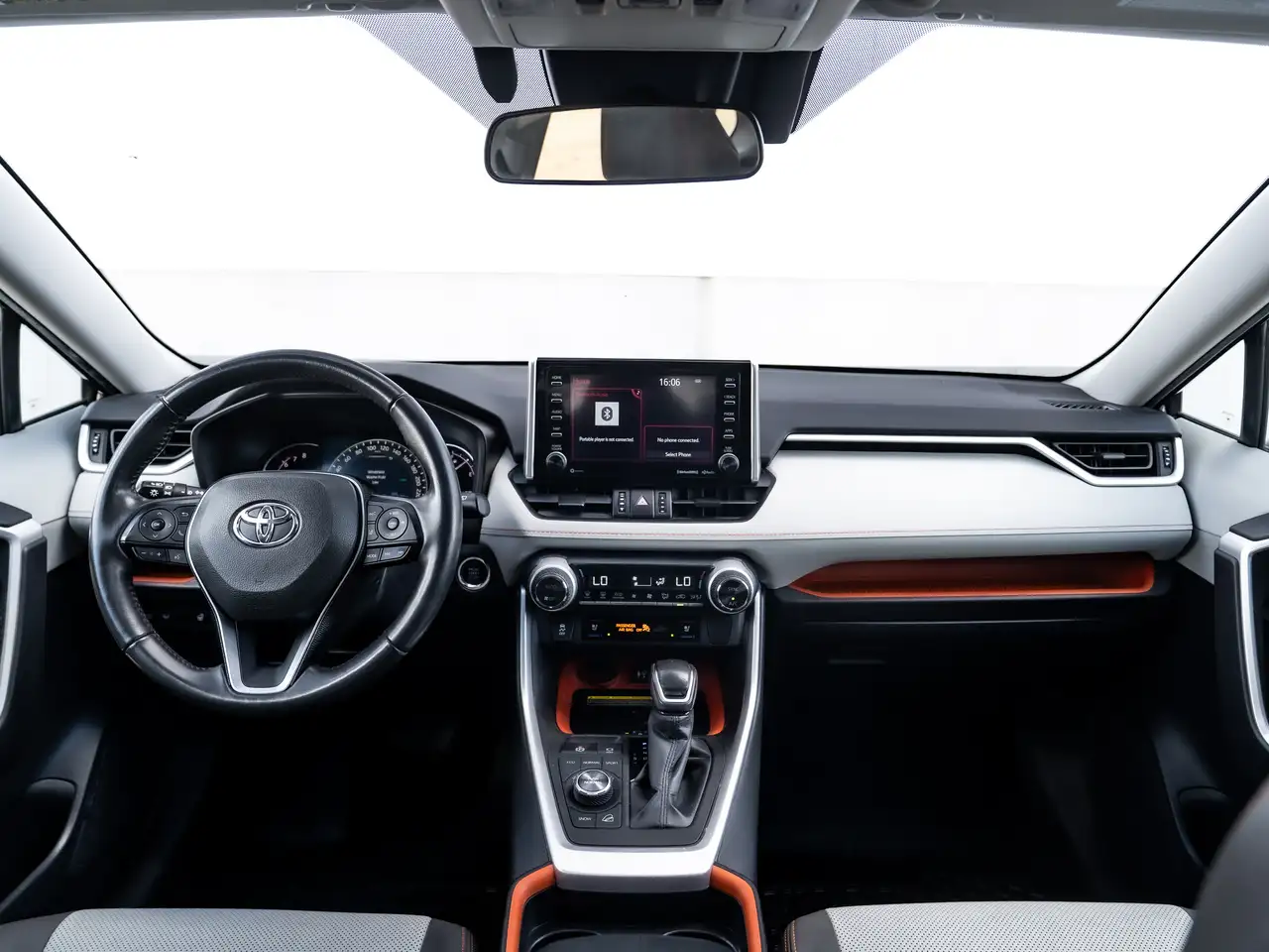 Toyota RAV 4 снимка Toyota RAV 4
