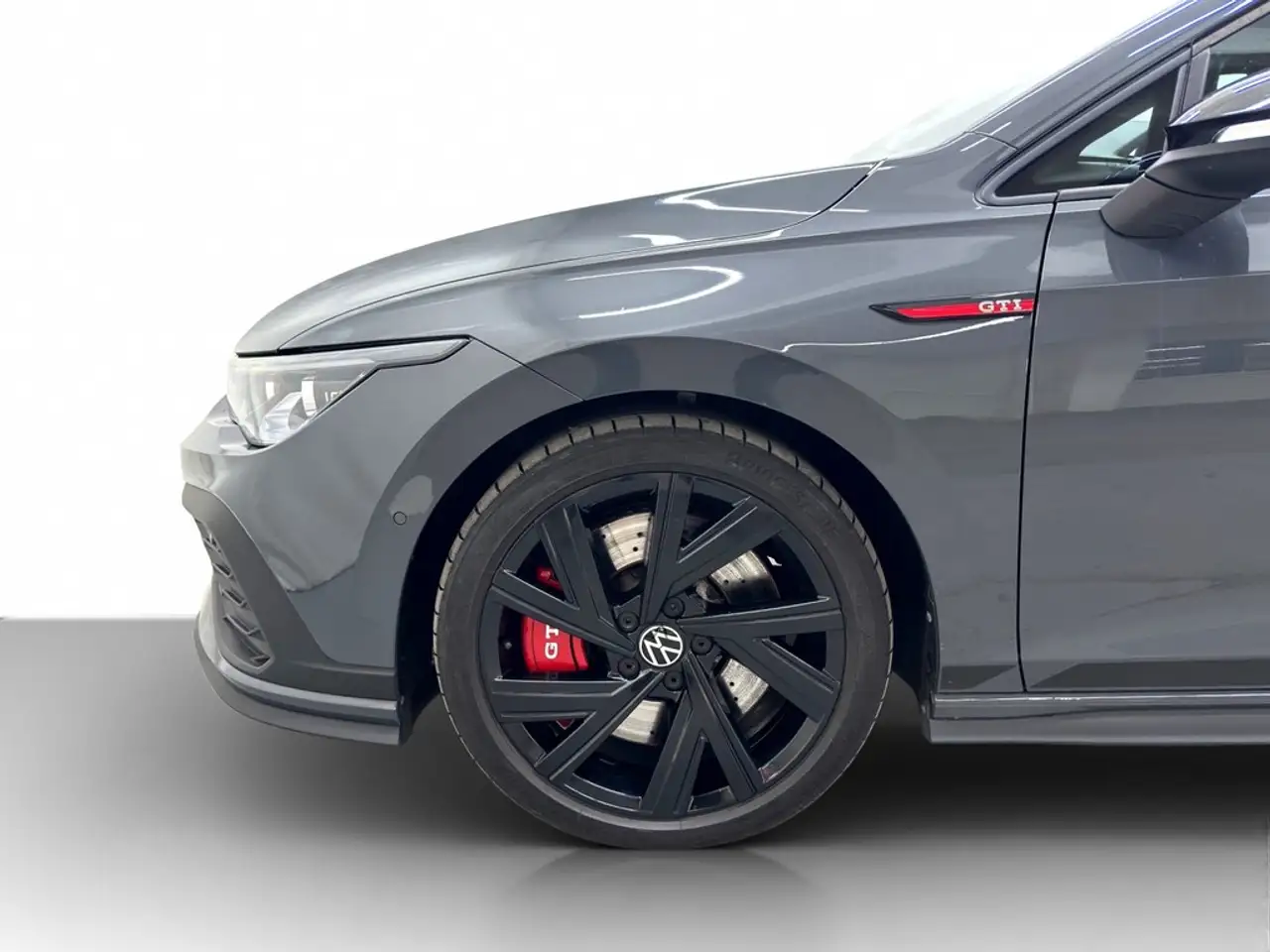 Volkswagen Golf VIII 2.0 TSI DSG GTI Clubsport DCC PANO*IQ.LIGH..., миниатюра 18