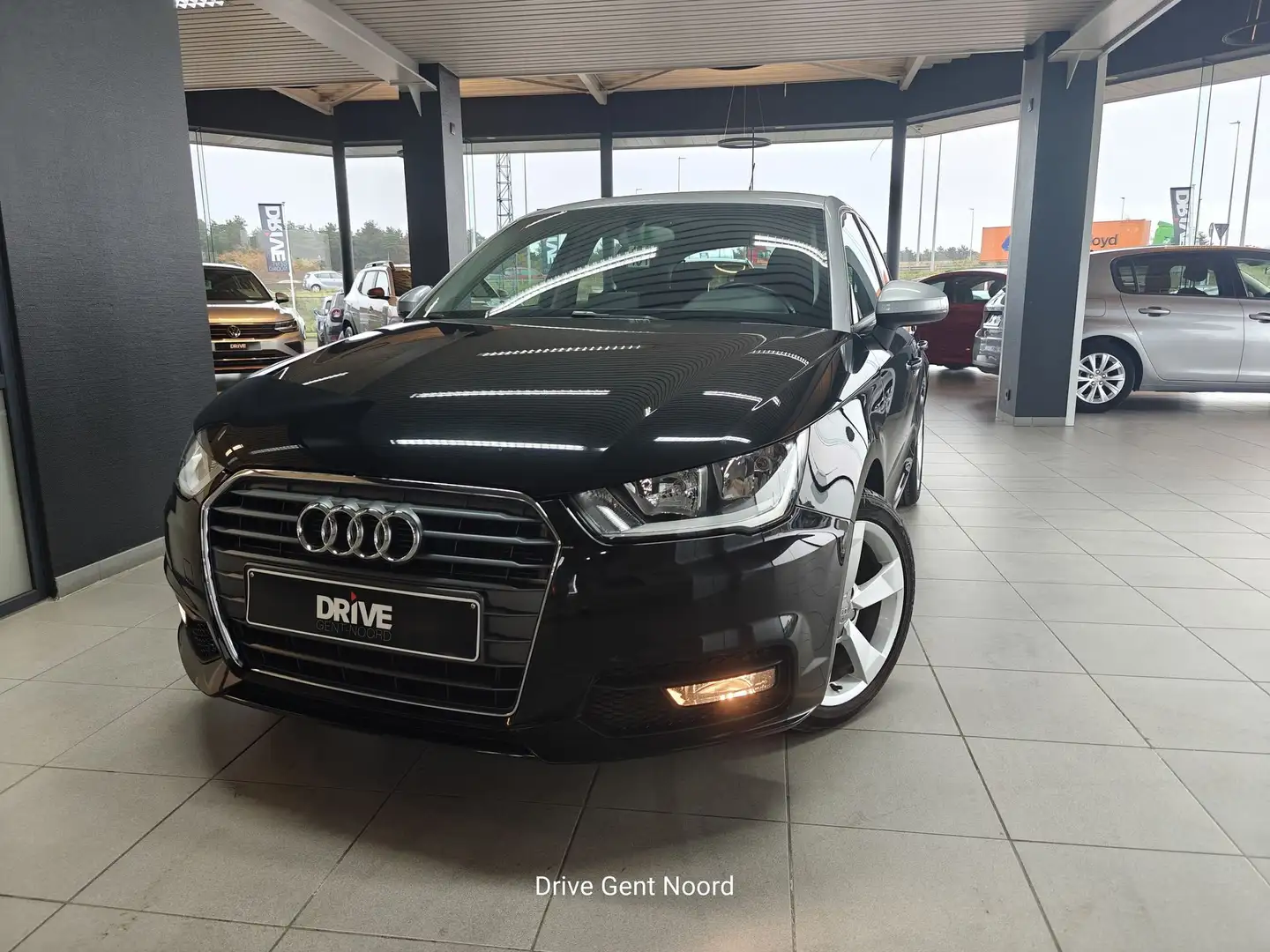 Audi A1 TFSi Sport S-Tronic Schwarz - 1