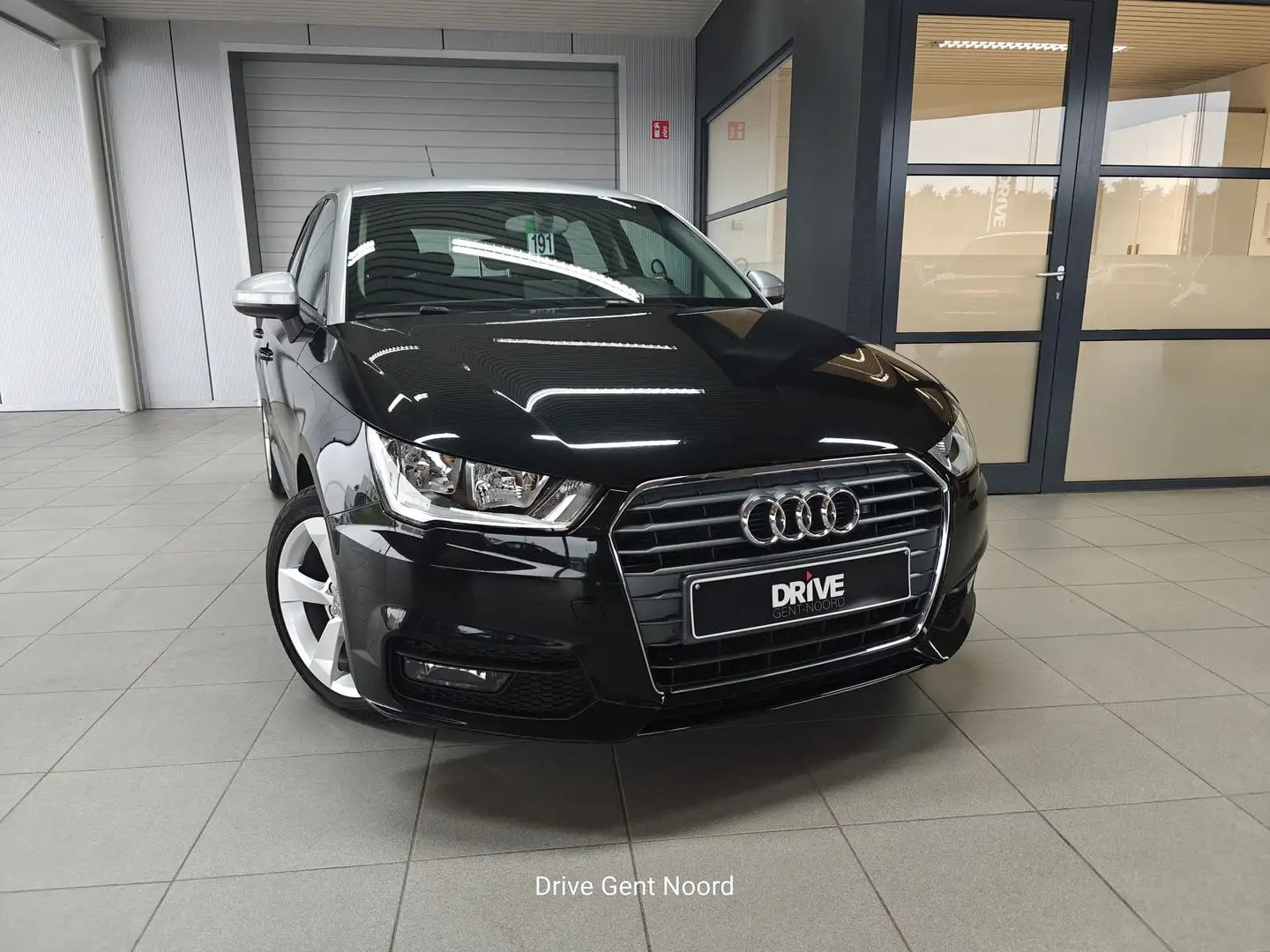 Audi A1 TFSi Sport S-Tronic Schwarz - 2
