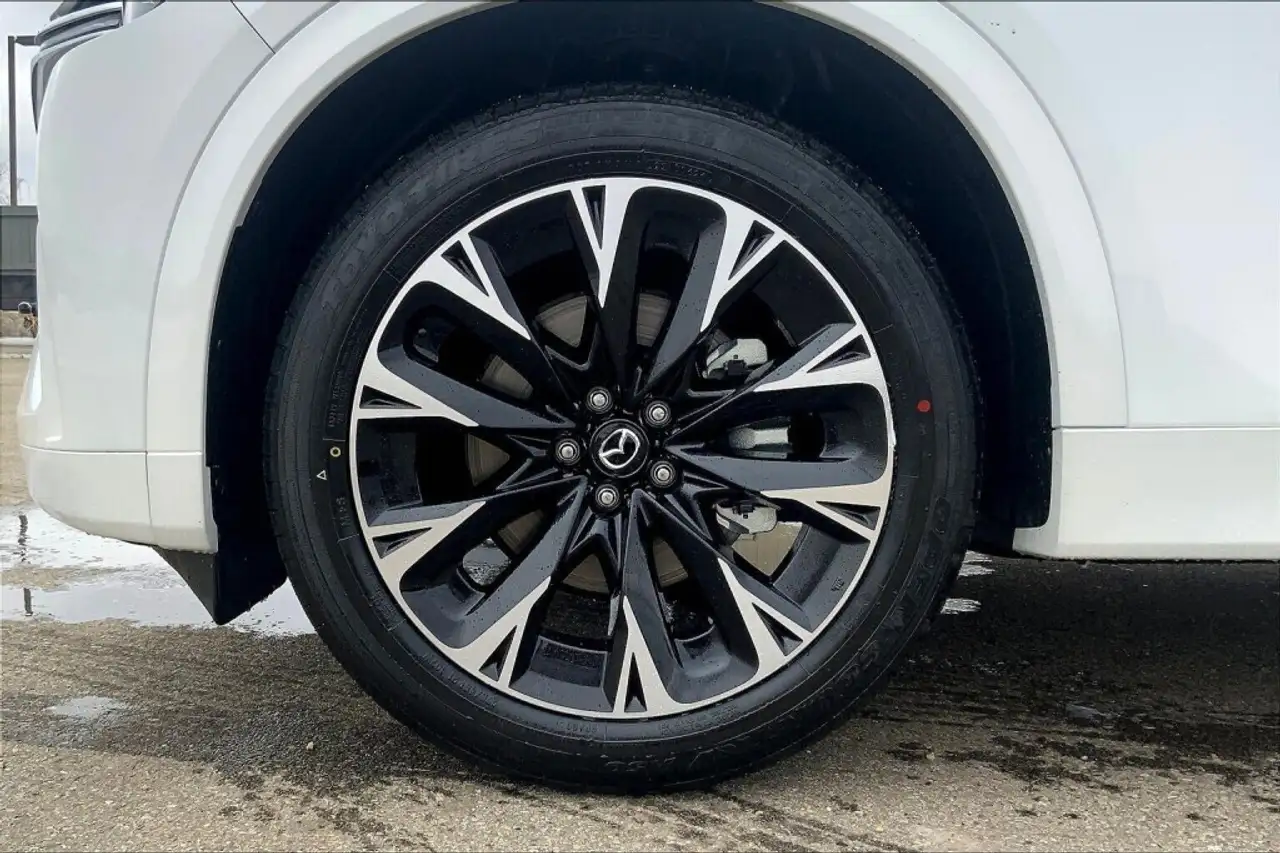 Mazda CX-90 снимка Mazda CX-90