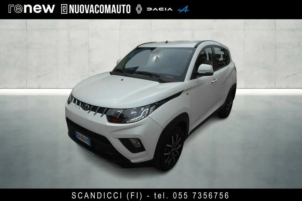 Mahindra KUV100