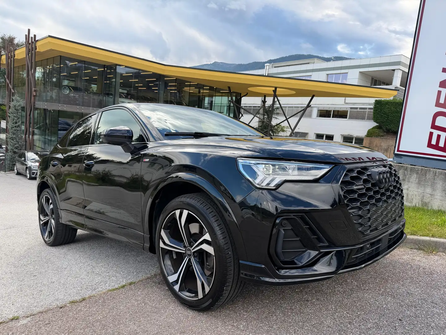 Audi Q3 Q3 Spb 45 2.0 tfsi S line quattro 245cv s.-tronic Zwart - 2