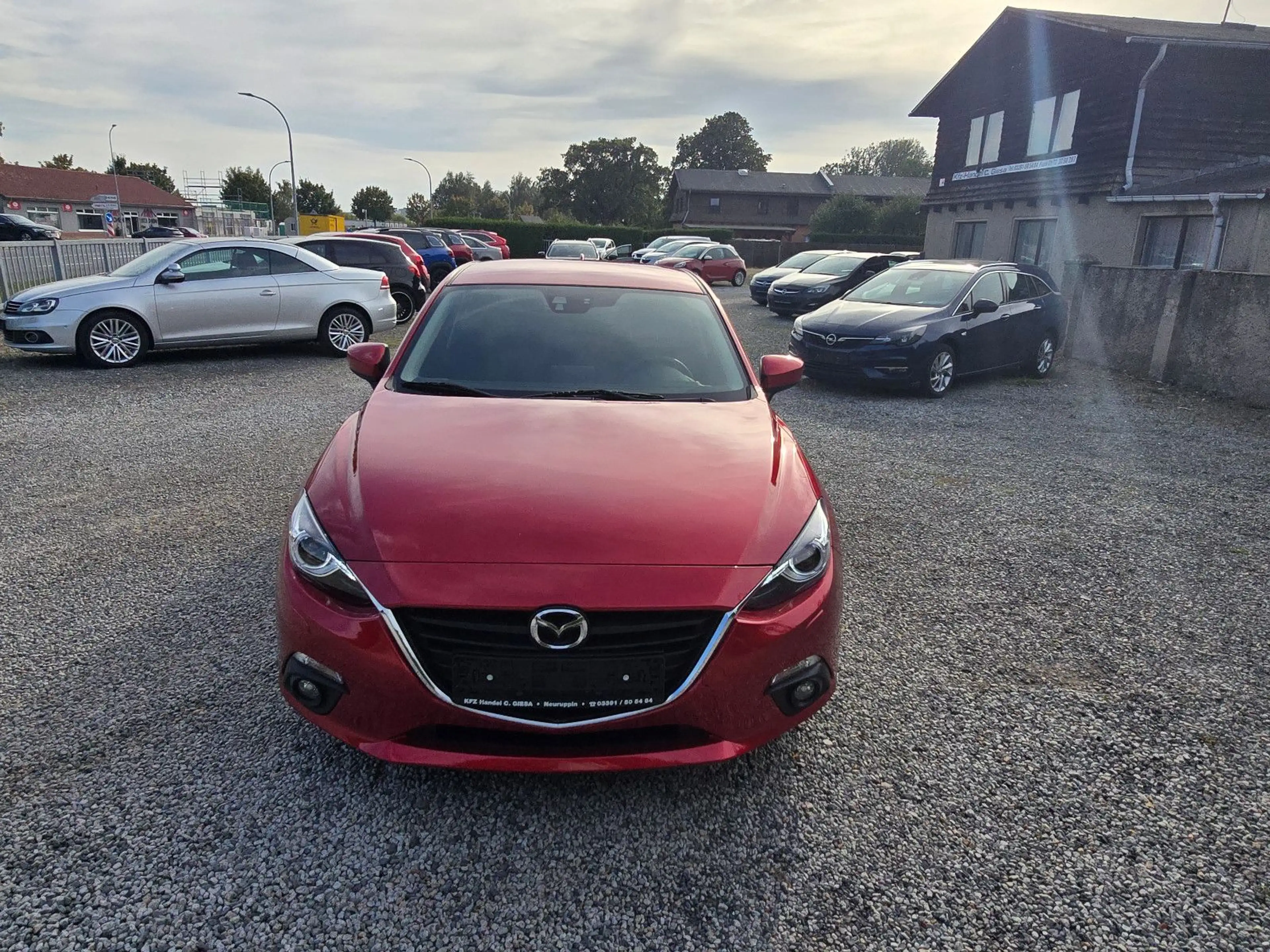 Mazda 3 Lim. Center-Line TÜV NEU — photo 4