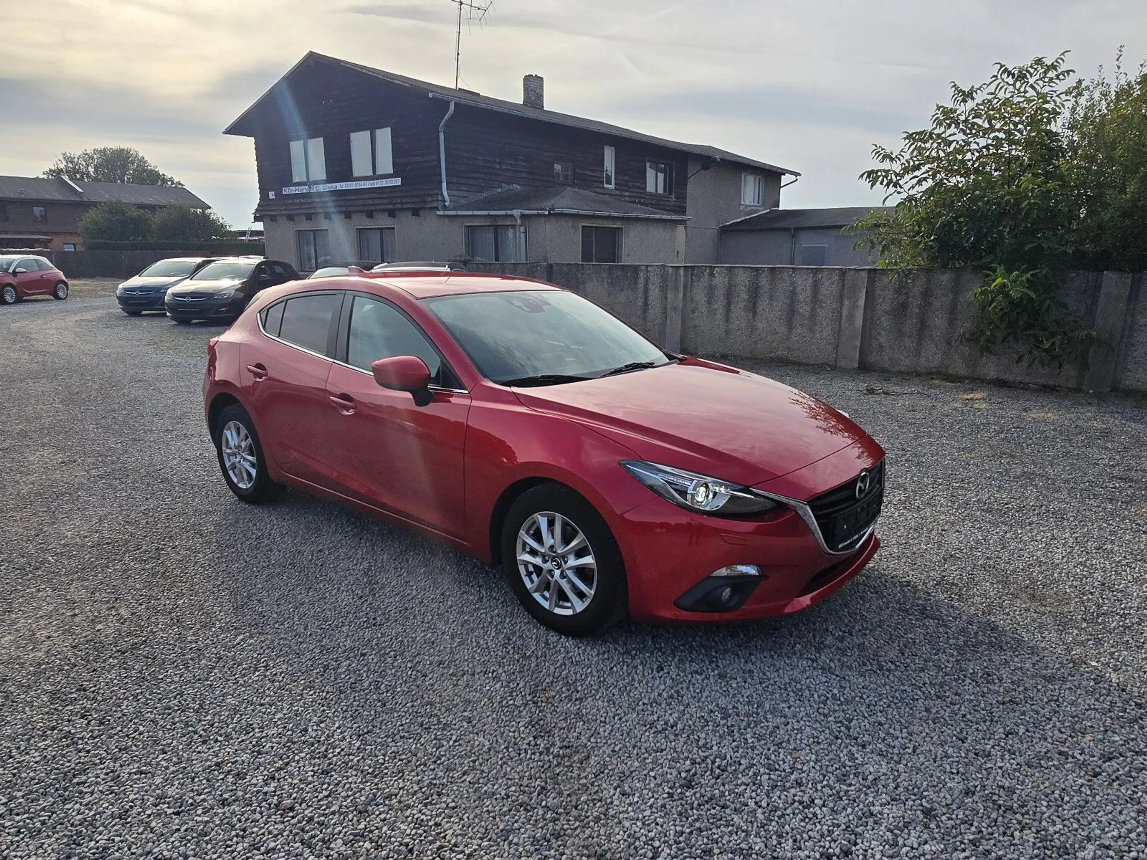 Mazda 3 Lim. Center-Line TÜV NEU — photo 6
