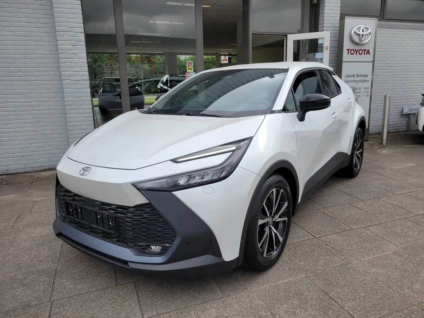 Toyota C-HR TOYOTA Hybrid Dynamic Limited | Parkeersensoren | Wit - 2