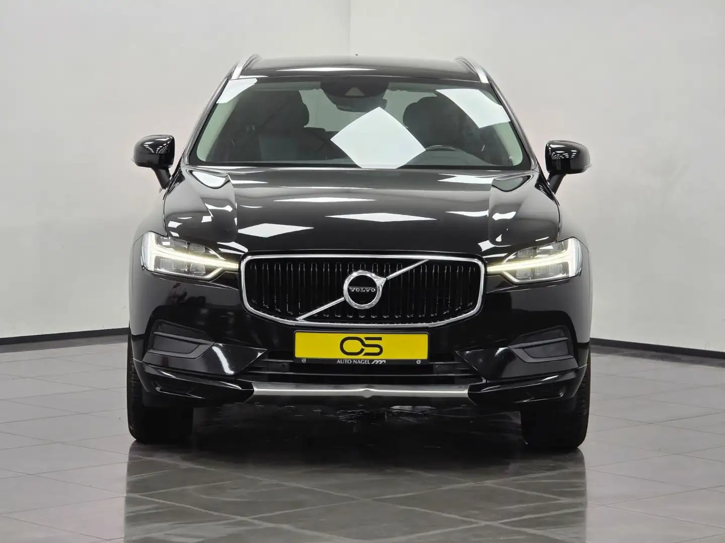 Volvo XC60 B5 Momentum Pro AWD Harman Kamera Schwarz - 2