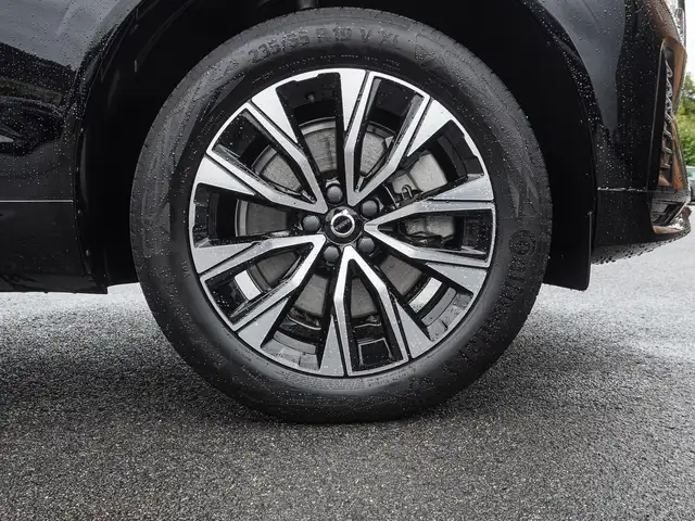 Volvo XC60 view 7