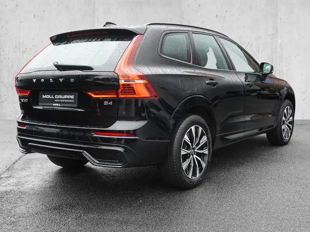 Volvo XC60 view 4