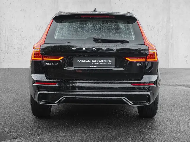 Volvo XC60 view 6