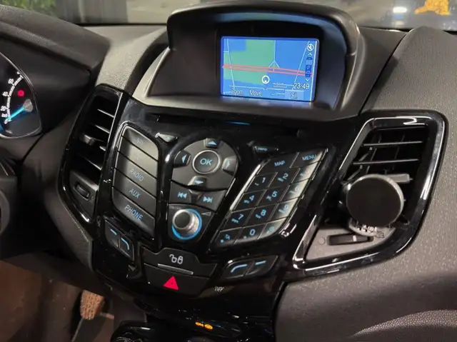 Ford Fiesta view 21