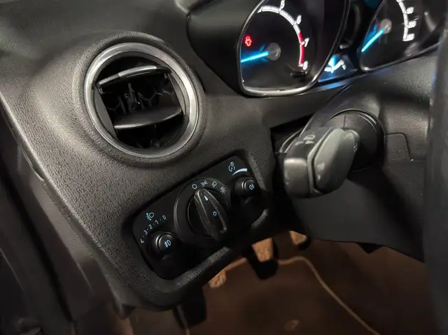 Ford Fiesta view 11