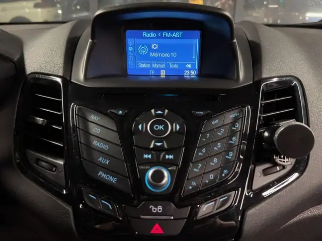 Ford Fiesta view 25