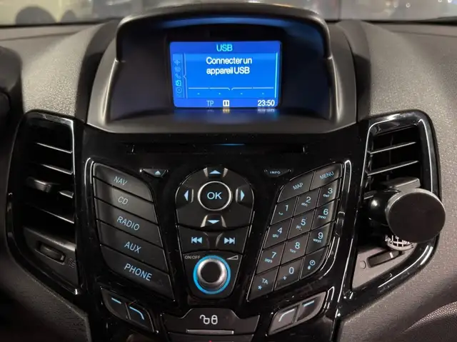 Ford Fiesta view 27