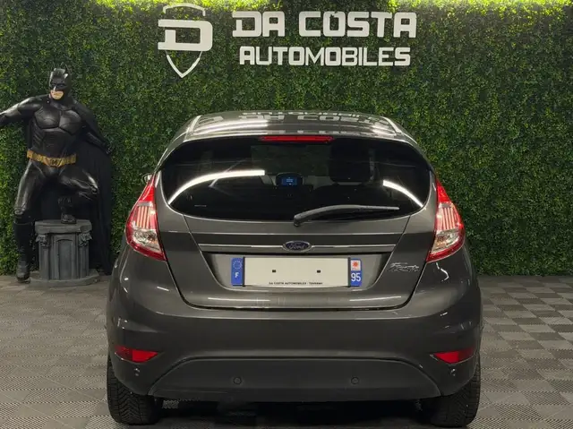 Ford Fiesta view 7