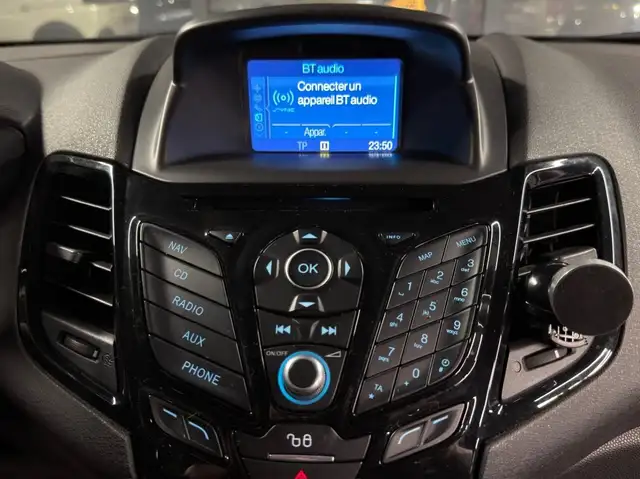 Ford Fiesta view 26