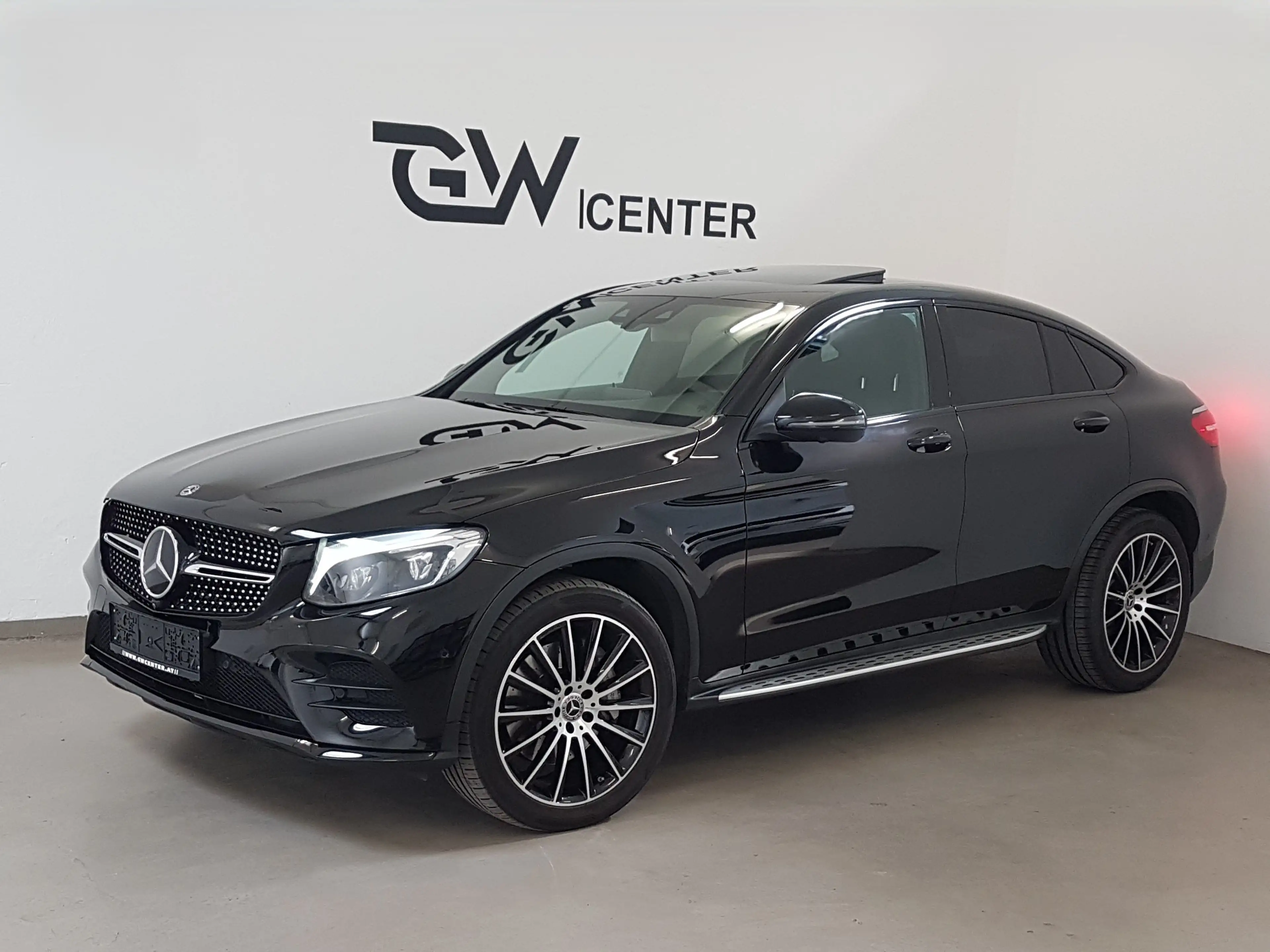 Mercedes-Benz GLC 350 d Coupe 4Matic AMG Line 20" 360° AHK Distronic — photo 3
