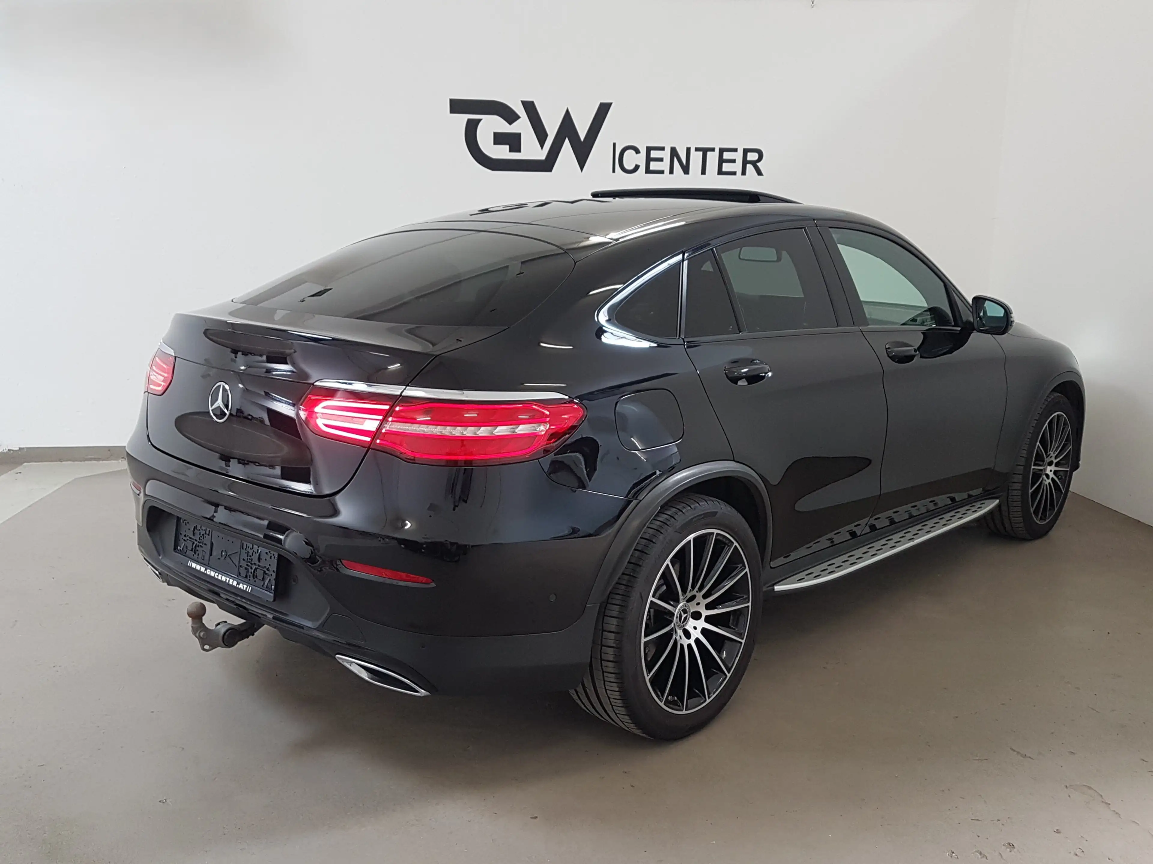 Mercedes-Benz GLC 350 d Coupe 4Matic AMG Line 20" 360° AHK Distronic — photo 8