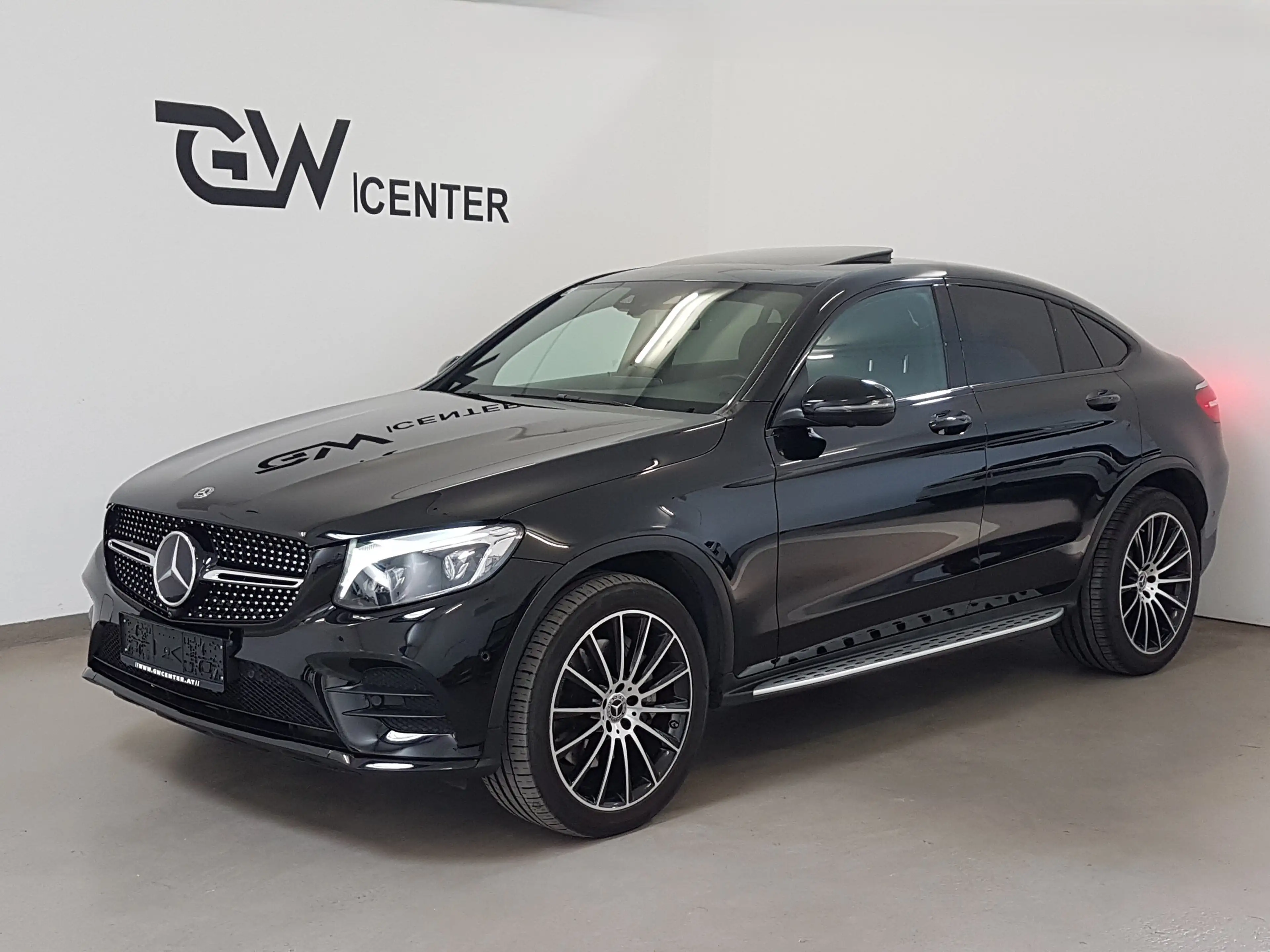 Mercedes-Benz GLC 350 d Coupe 4Matic AMG Line 20" 360° AHK Distronic — photo 5
