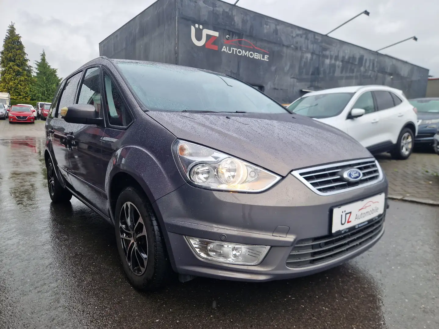 Ford Galaxy *** 7. Sitzer *** Trend Braun - 2