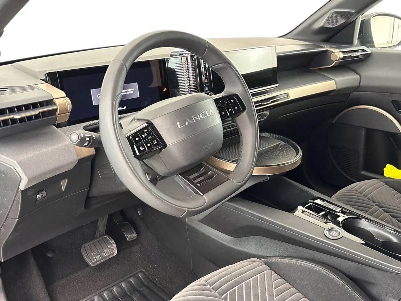 Lancia Ypsilon 2025 — фото 9