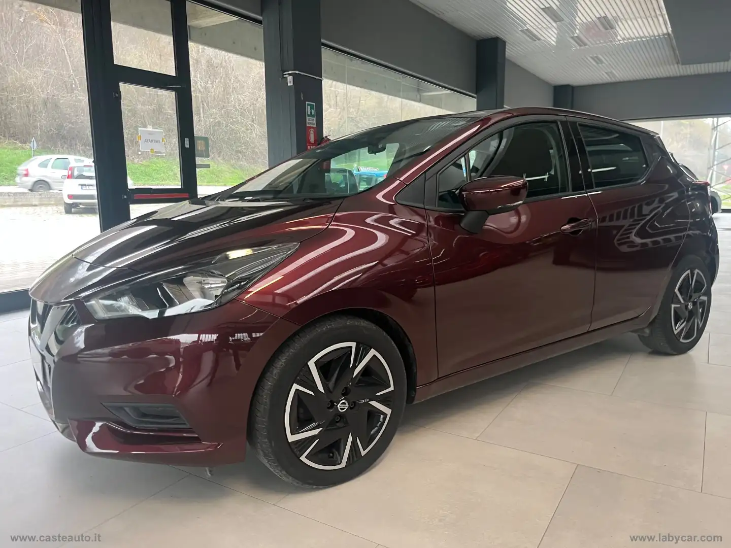 Nissan Micra IG-T 92 5p. Acenta Rojo - 1