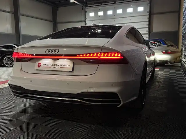 Audi A7 view 10