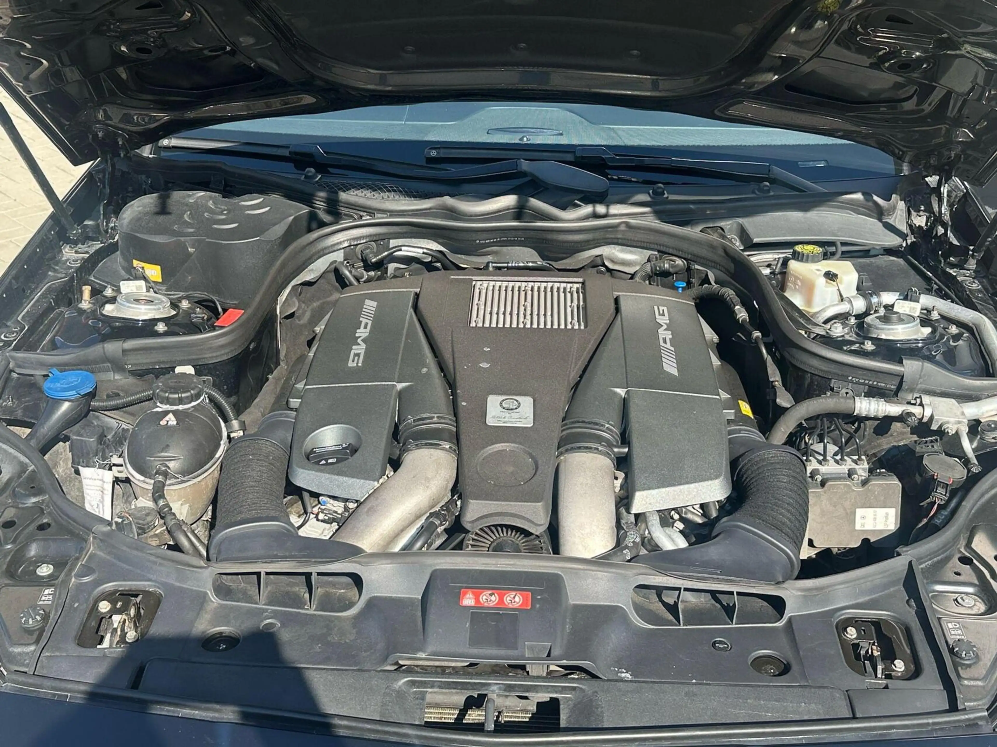 Mercedes-Benz CLS 63 AMG S 4MATIC 720PK PANO FULL OPTION! — photo 13